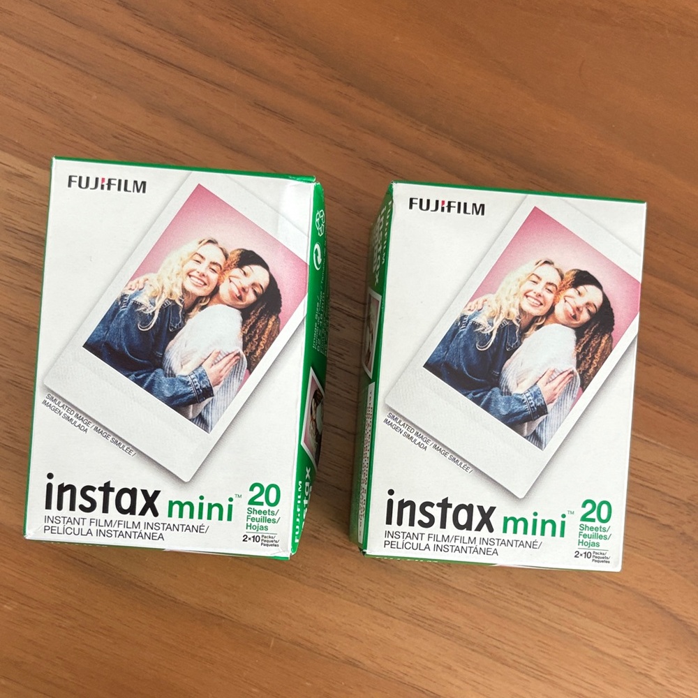Fujifilm Instax Mini Film - 20 Sheets Green and White